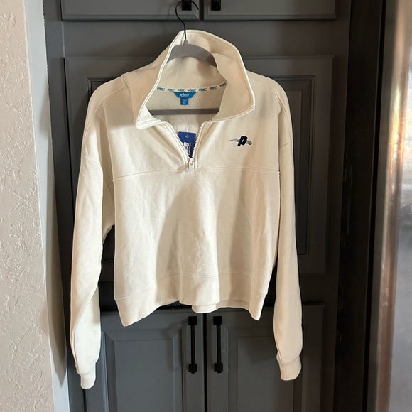 Cropped Pullover - Picture 1 of 8